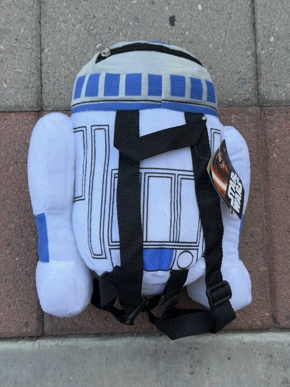 NWT Star Wars R2-D2 Plush Backpack White Blue